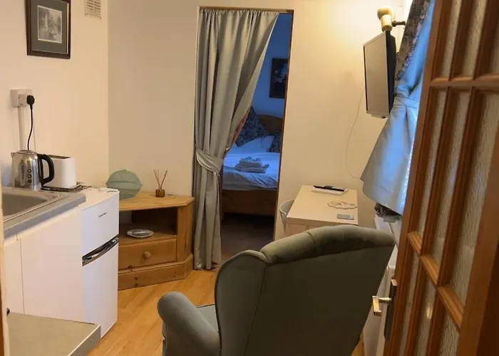 Tranquil 1 Bedroom Apartment 30 Mins From Heathrow